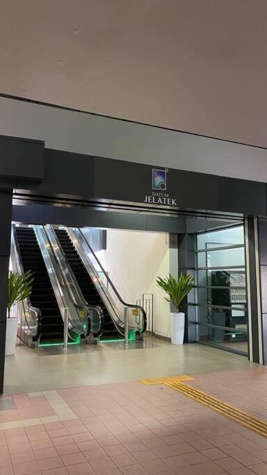 10Mins To Klcc W Lrt+Mall+Netflix Muji Urban Kuala Lumpur Eksteriør billede