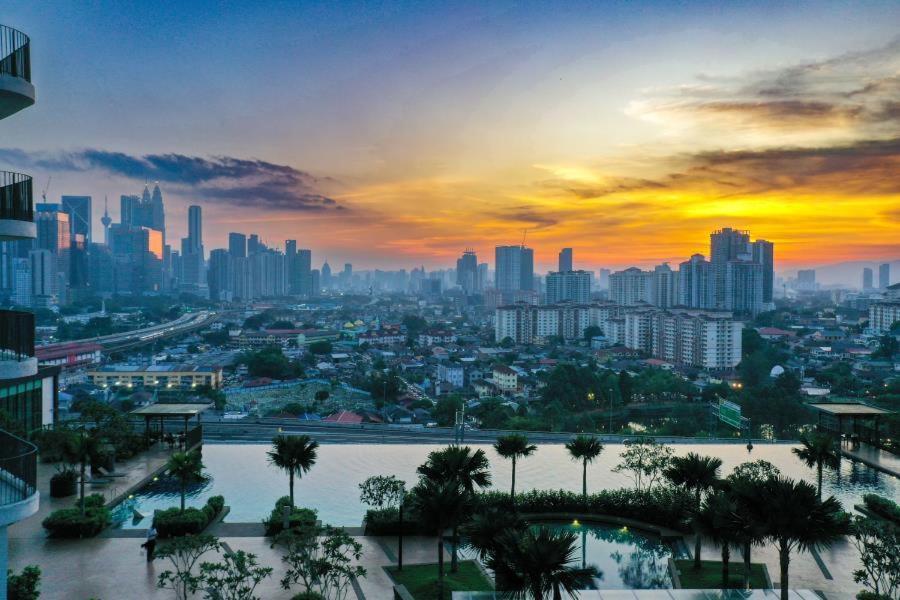 10Mins To Klcc W Lrt+Mall+Netflix Muji Urban Kuala Lumpur Eksteriør billede